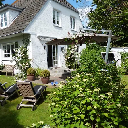 Lilienhaus * Nieblum