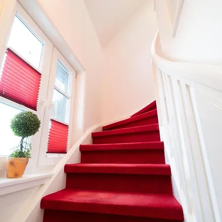 Lilienhaus * Nieblum