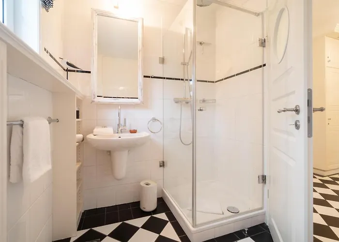 Lilienhaus * Nieblum